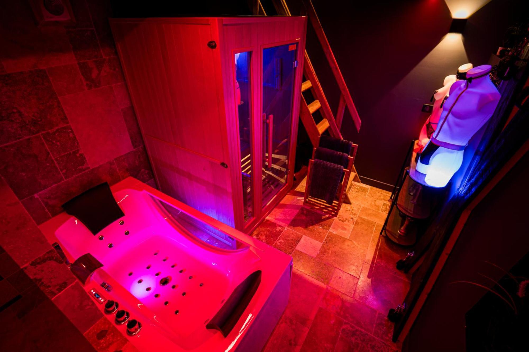 Loveroom Sauna, Balneo, Parking Prive Dans Le Centre De Ονφλέρ Δωμάτιο φωτογραφία